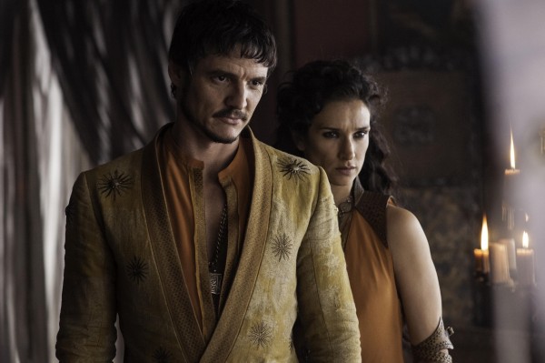 Pedro Pascal as Oberyn Martell, Indira Varma as Ellaria Sand_photo Helen Sloan_HBO